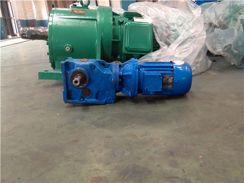 冷卻塔專用減速機(jī)的日常維護(hù)和保養(yǎng)如何進(jìn)行？