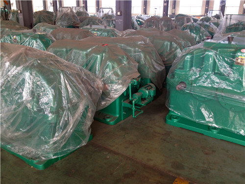 如何根據實際需求選擇合適的擺線滾子行星減速機？