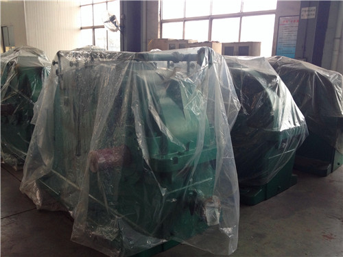 如何判斷擺線針輪減速機潤滑油的油位是否正常？